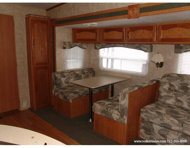 2006 Wildwood LE 25BGSS Fifth Wheel at Volkert Sales LC STOCK# 6A236945 Photo 11