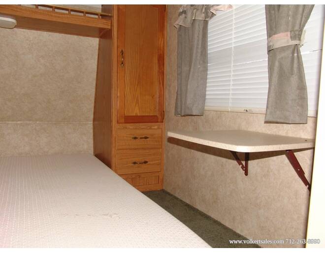 2006 Wildwood LE 25BGSS Fifth Wheel at Volkert Sales LC STOCK# 6A236945 Photo 20