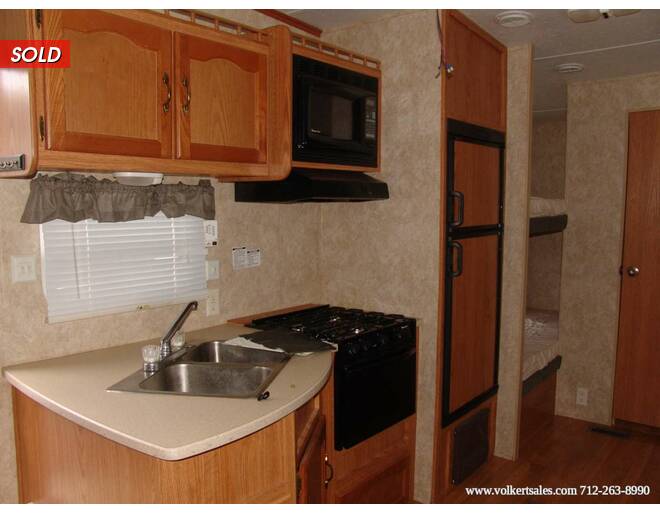 2006 Wildwood LE 25BGSS Fifth Wheel at Volkert Sales LC STOCK# 6A236945 Photo 12