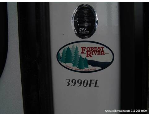 2023 Sierra 3990FL Fifth Wheel at Volkert Sales LC STOCK# PJ052237 Photo 5